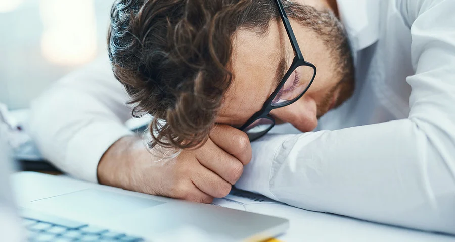 employee passed out at his desk