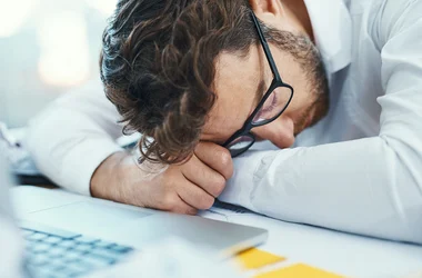 employee passed out at his desk