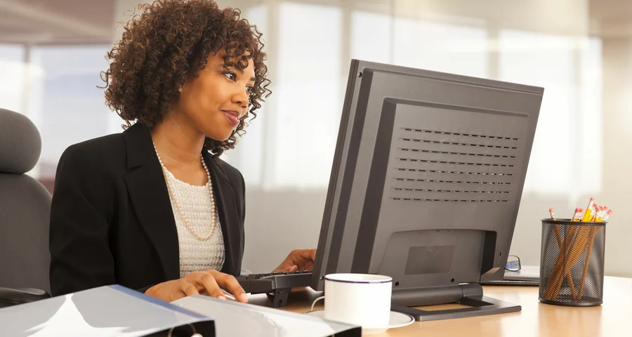 Business woman working at computer