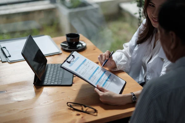 Integriteitsverklaring of gedragscode tekenen